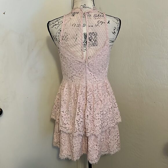 Express Pink Lace Tiered Style Dress Feminine Contemporary Boho Cottage Core - Picture 7 of 16
